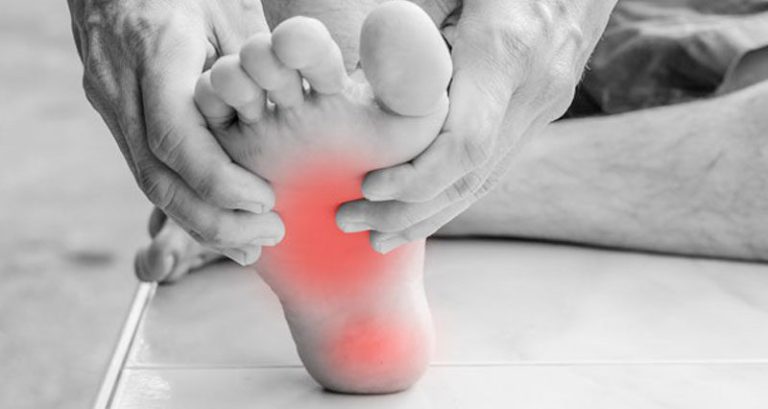 Symptoms of Middle Foot Osteoarthritis